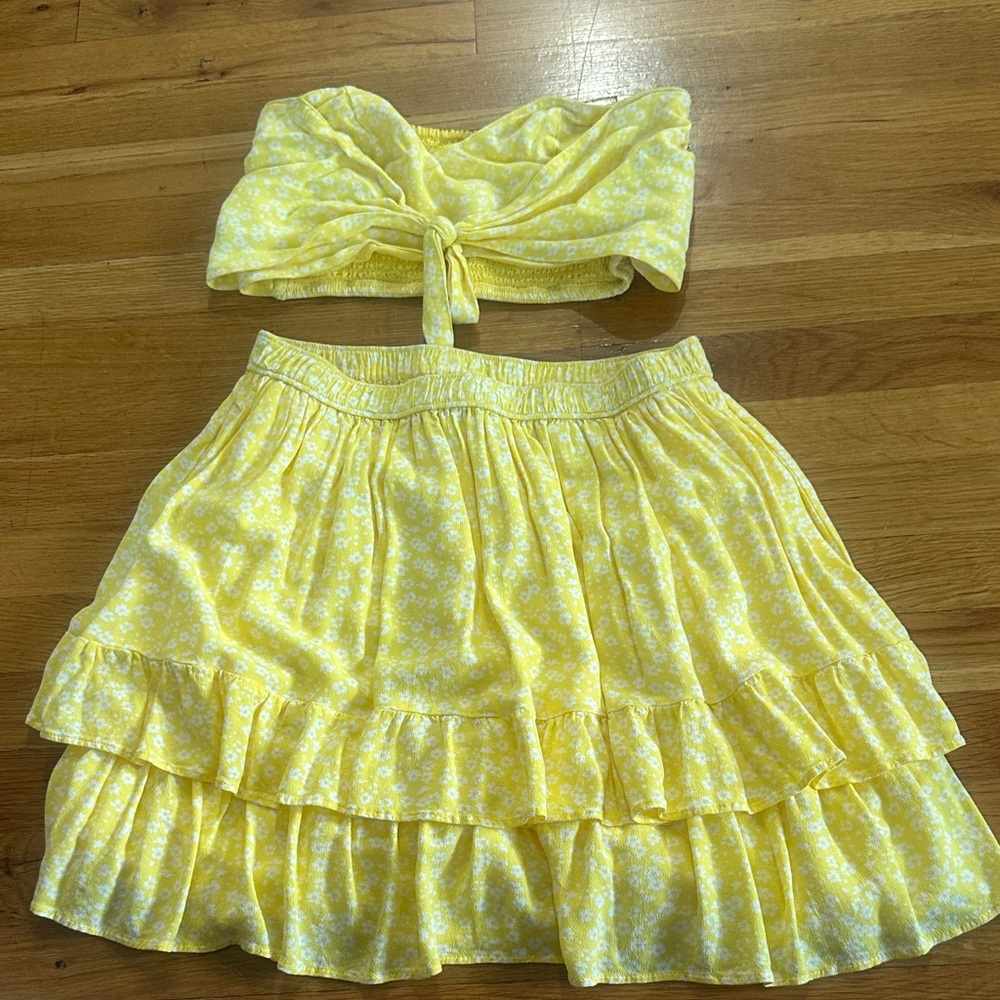 Abercrombie & Fitch Yellow Floral Skirt Set